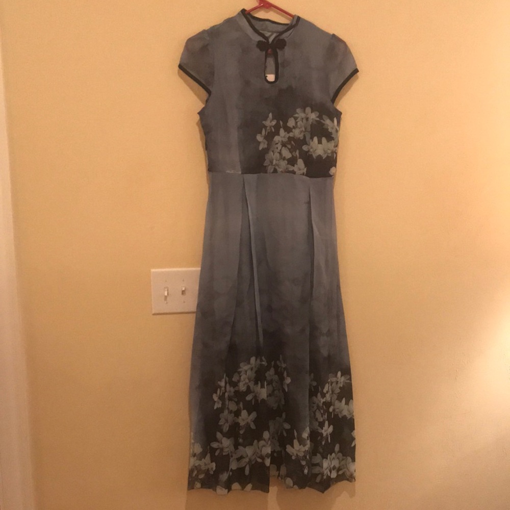 NWOT Blue Japanese Style Maxi Dress